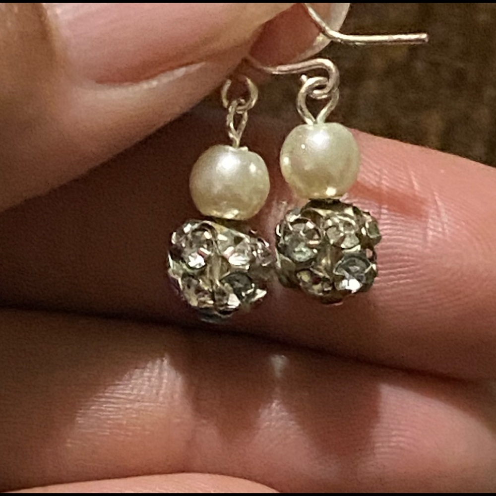 Dangle earrings - Picture 2 of 2